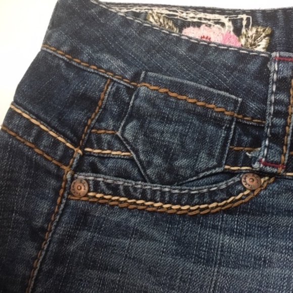 BLUE TATTOO Jean Denim Shorts Embroidered - Picture 3 of 8